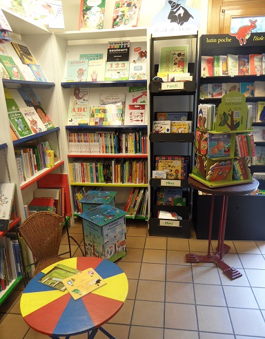 La Librerit, Carouge - librairie spécialisée pour enfants et pour la jeunesse © genevafamilydiaries.net