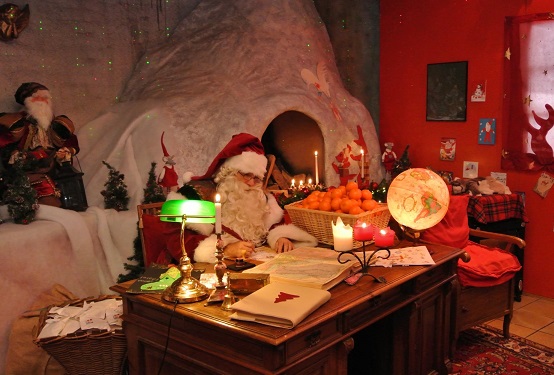 La véritable Maison du Père Noël, Rochers-de-Naye (VD). Photo © Montreux Noël 